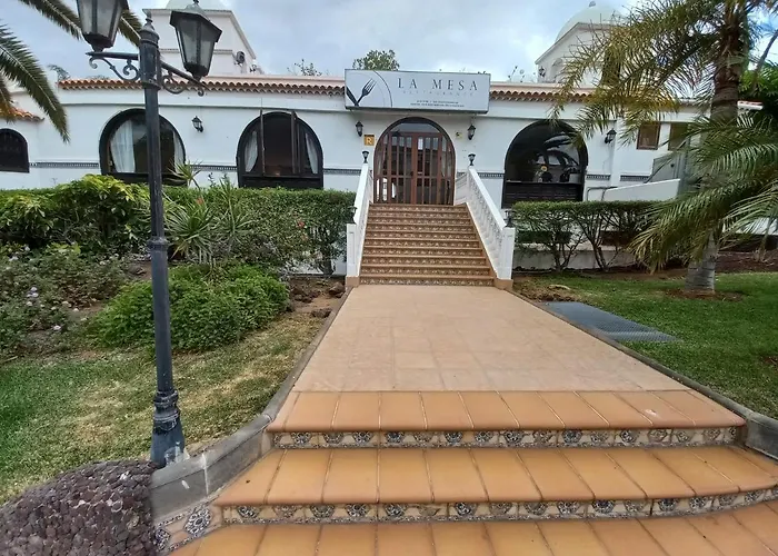 Fairways Club, Duplex B22